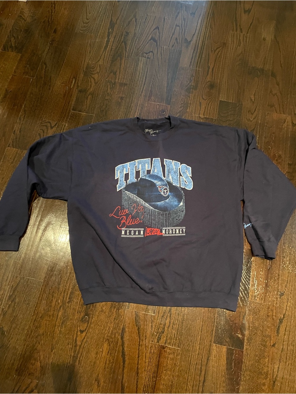 Tennessee Titans Navy Crewneck Sweatshirt - Men’s 2XL
